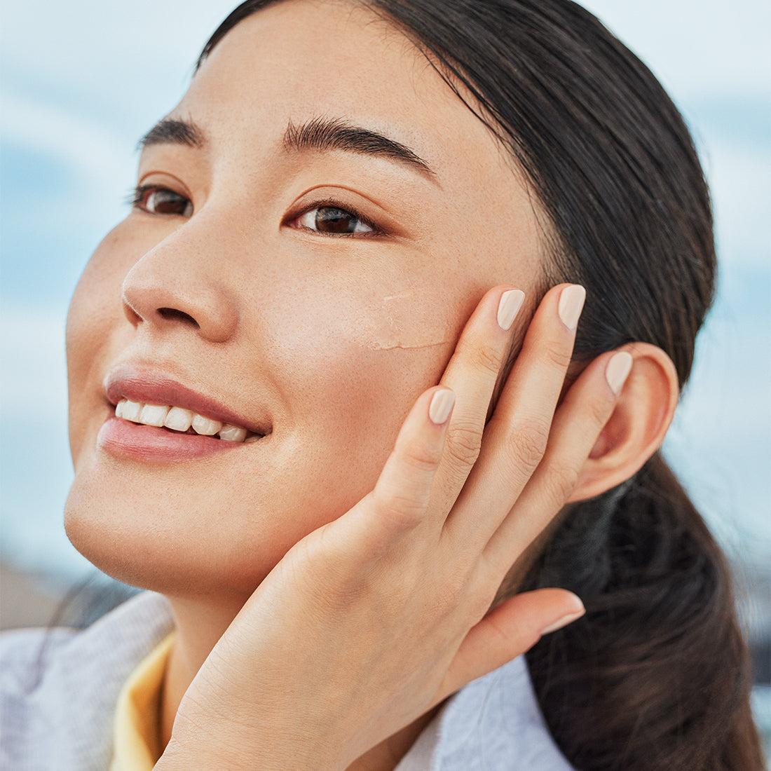 sun-101/why-you-should-wear-sunscreen-during-winter-sports