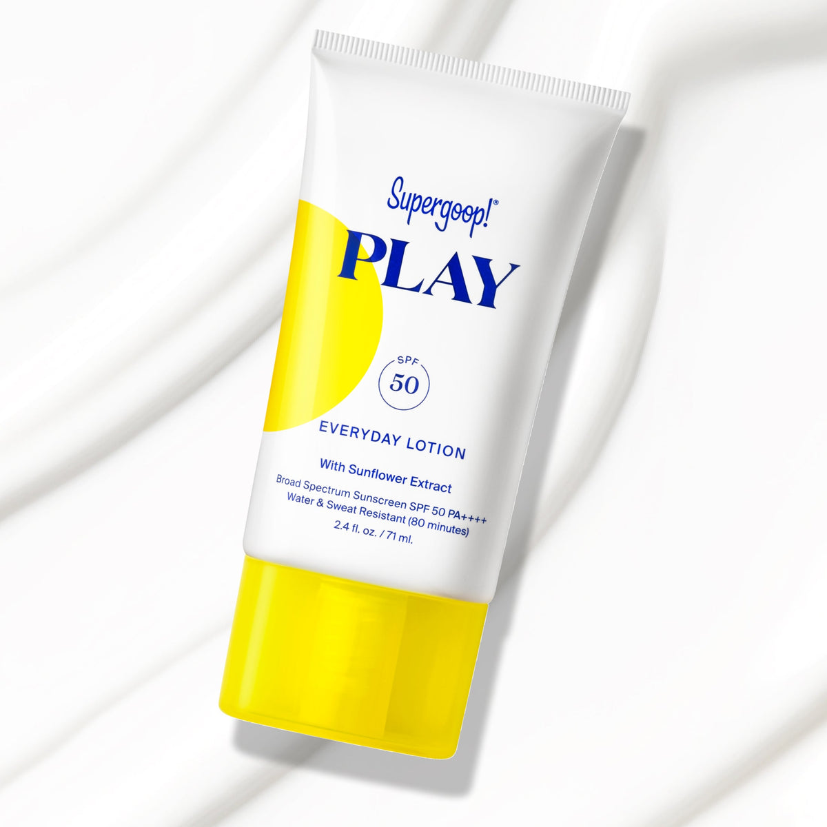 sun-101/sunscreen-before-manicure